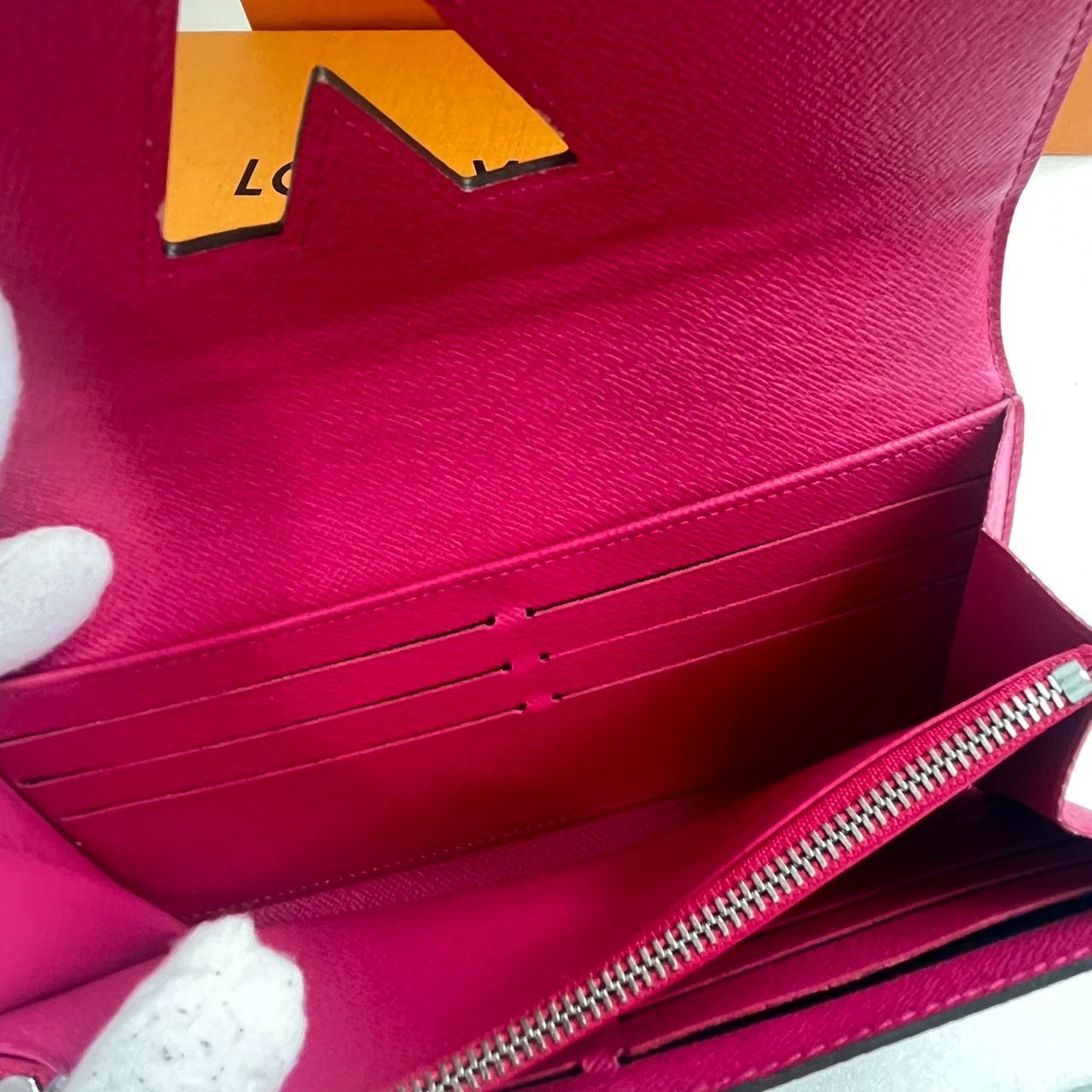 ルイヴィトン LOUIS VUITTON エピ ポルトフォイユ ツイスト レディース 