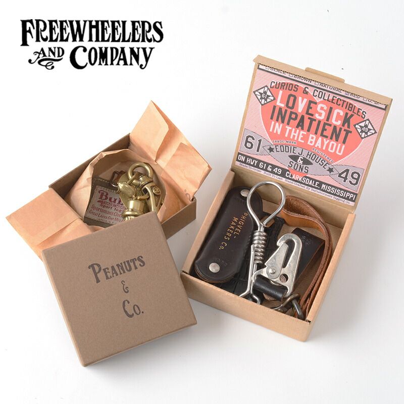 PEANUTS&CO.キーホルダー美品 楽天市場】PEANUTS&CO. ピーナッツカンパニー 【 YACHIMATA