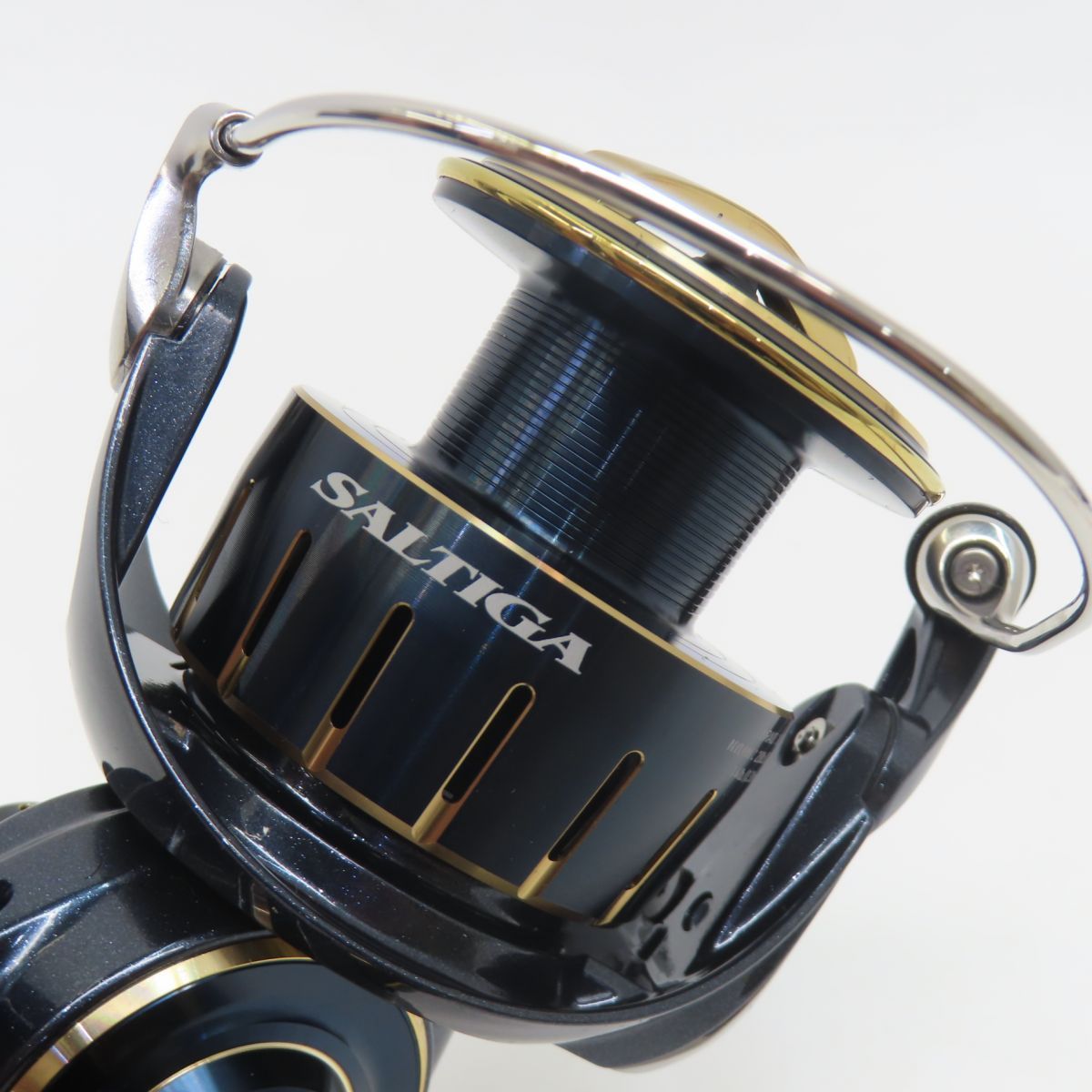 DAIWA ダイワ 23 SALTIGA ソルティガ 4000-XH 00065026 スピニングリール