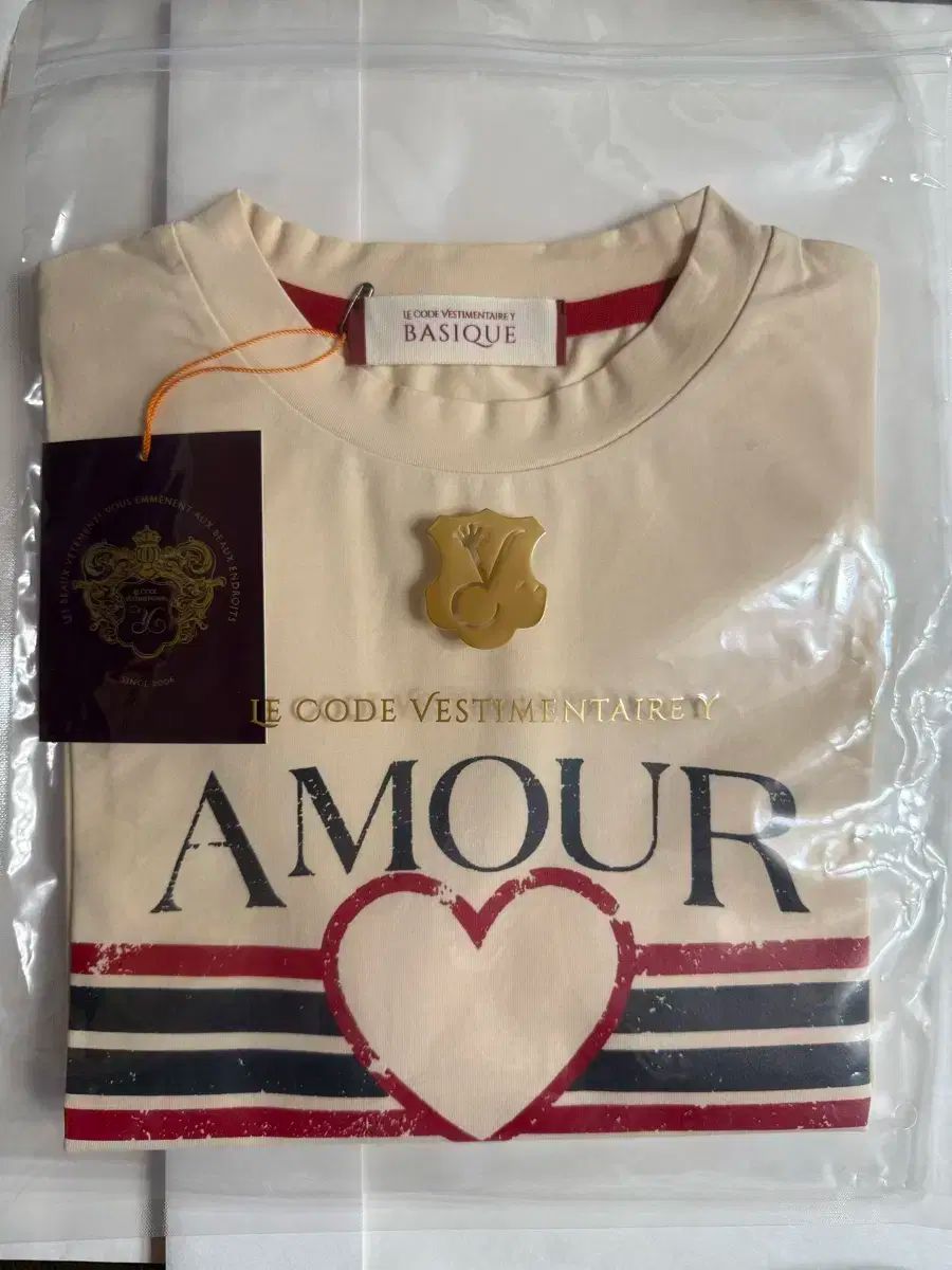コスモポリタン7月 はい LAMOUR ラムール Tシャツ
