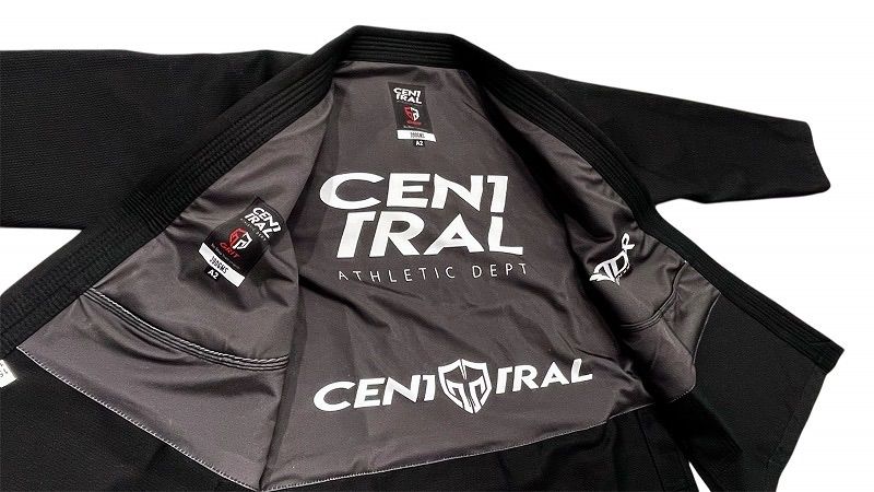 central×GRIT×LUTADOR SPECIALMODEL