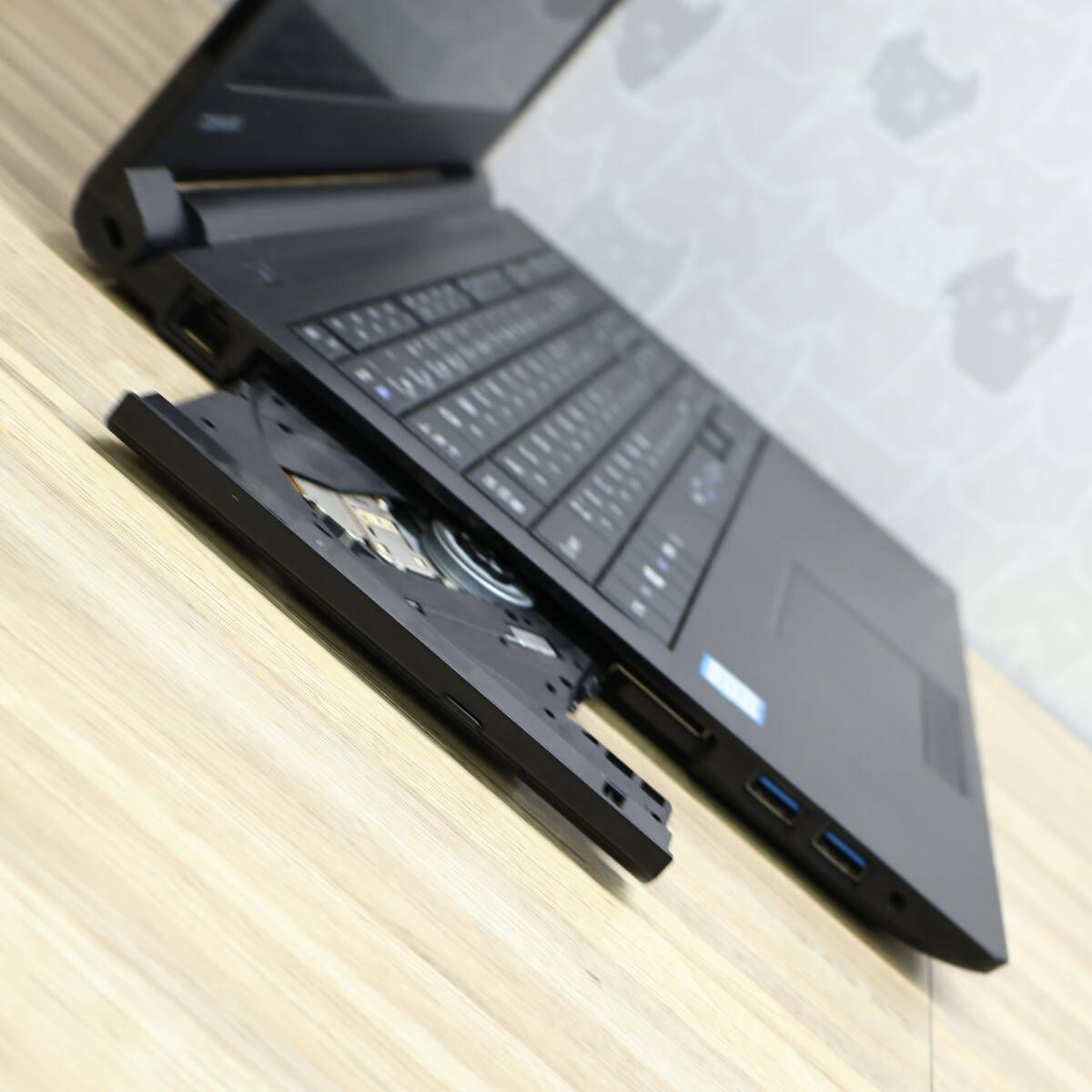☆超美品 高性能8世代4コアi5！SSD256GB メモリ16GB☆B65/DP Core i5-8350U Webカメラ Win11 MS  Office2019 H&B ノートパソコン☆P84298 - メルカリ