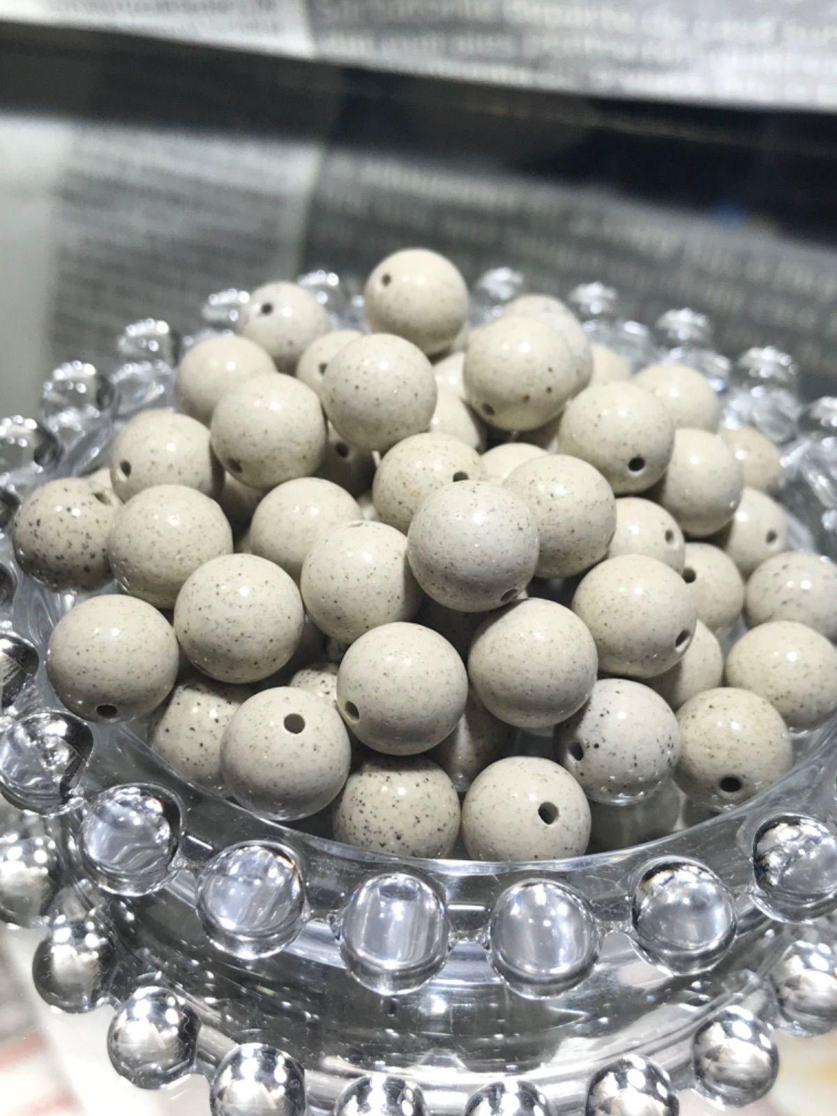 ◇10mm玉【北投石/Hokutolite/Anglesobarite/含鉛重晶石】1mm穴パーツ 