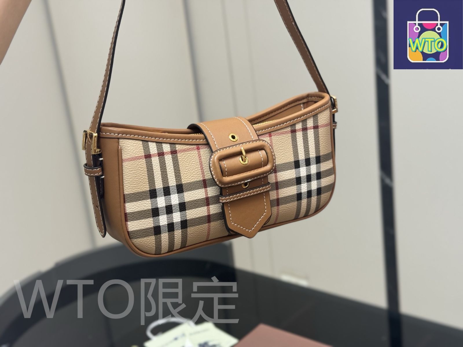 週末限定お値下げ！バーバリー 今日特価】Burberry バーバリー レトロアンダーアーバッグ
