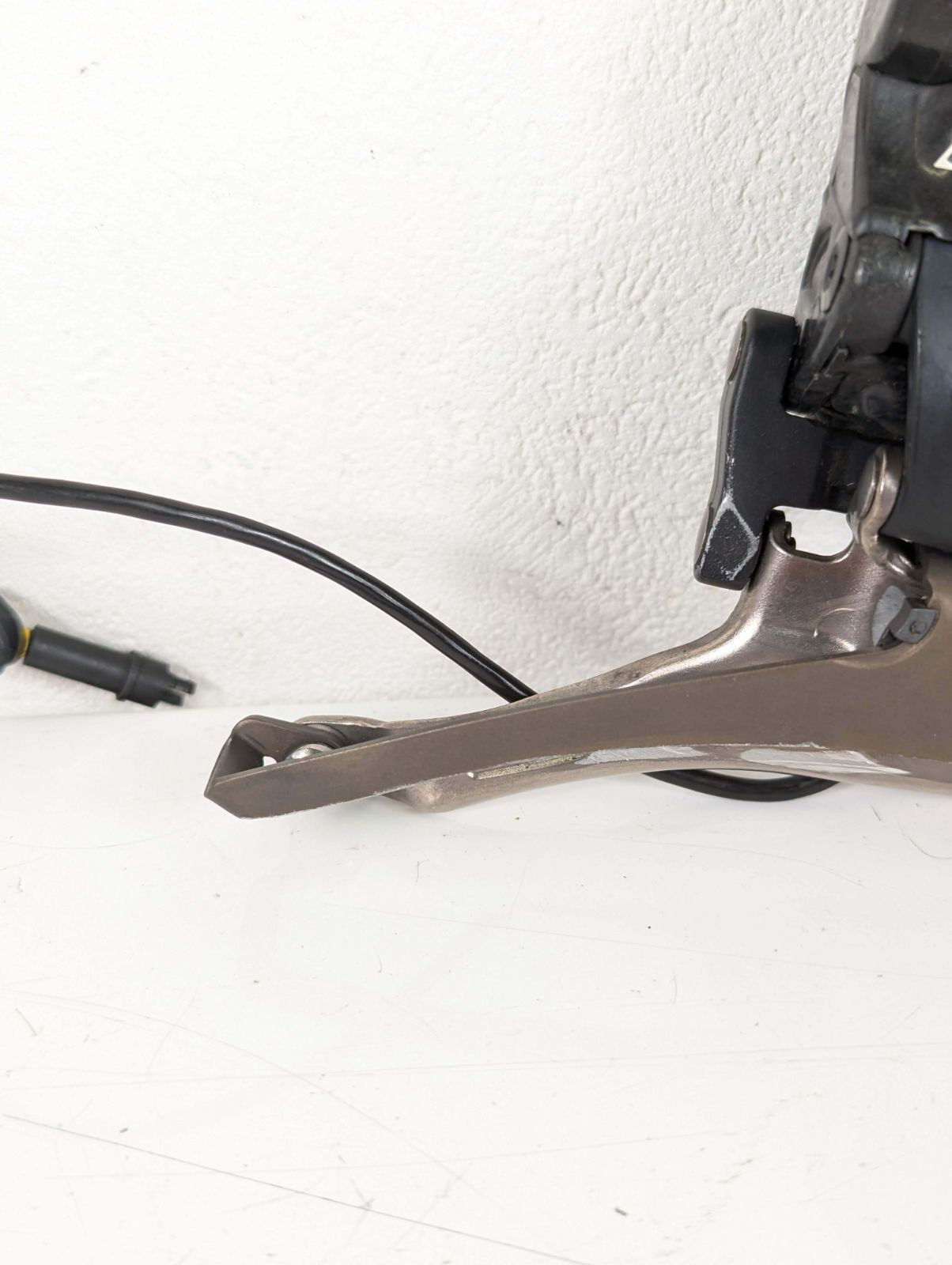 フロントディレーラー