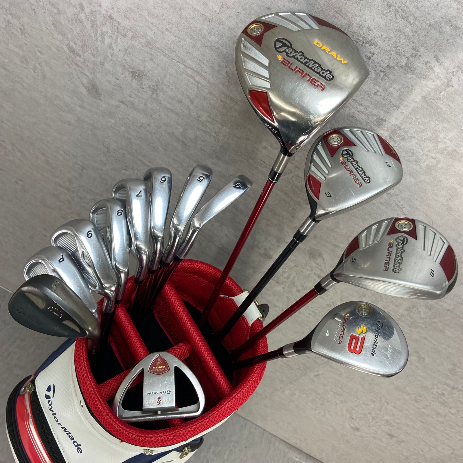 テーラーメイド　メンズゴルフ13本セット　右利き用　キャディバッグ　初心者 TaylorMade テーラーメイド メンズゴルフ13本セット 右利き用