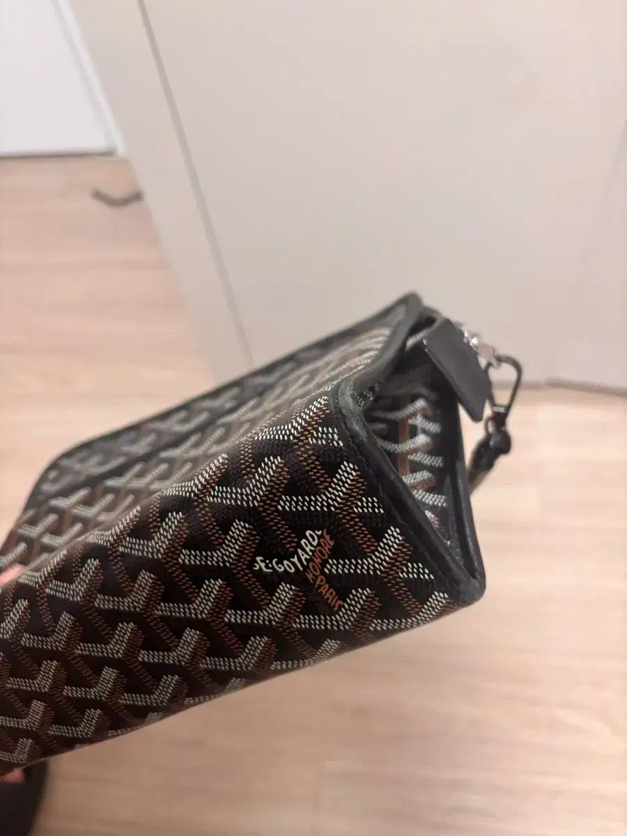 クラッチ