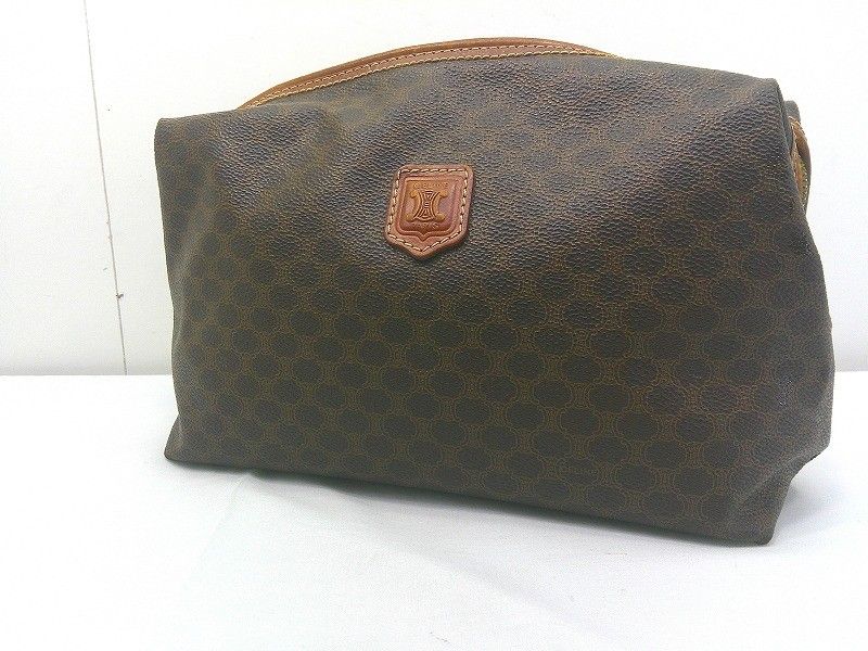 s25g-A633k CELINE セリーヌ マカダム 化粧ポーチ クラッチバッグ セカンドバッグ 大きめ 大容量 ブラウン