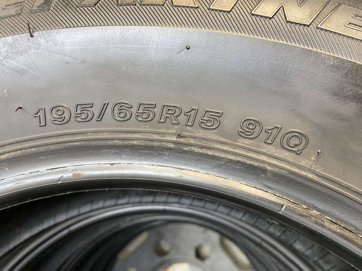 65R15 ブリヂストン