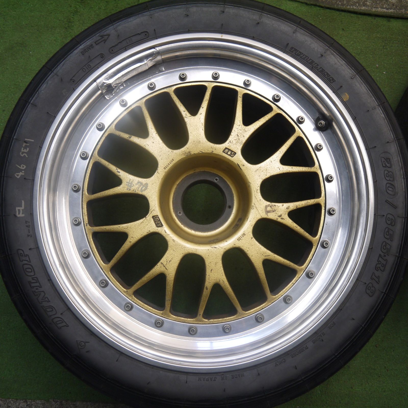 値下 セット売り 4本価格 ポルシェ 996 等 BBS RD 90125 4700 センター ロック 280 655R18 330 680R18 ダンロップ PCJ 18インチ レース 競技 等 5090303Hノ