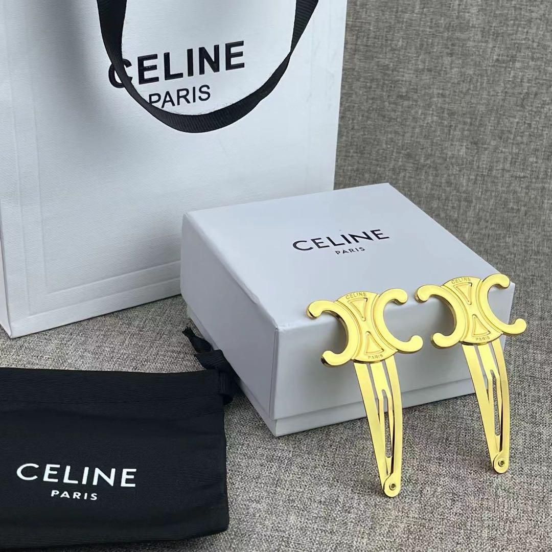 ✨新品✨ CELINE トリオンフ スナップヘアクリップゴールド @July jewelry