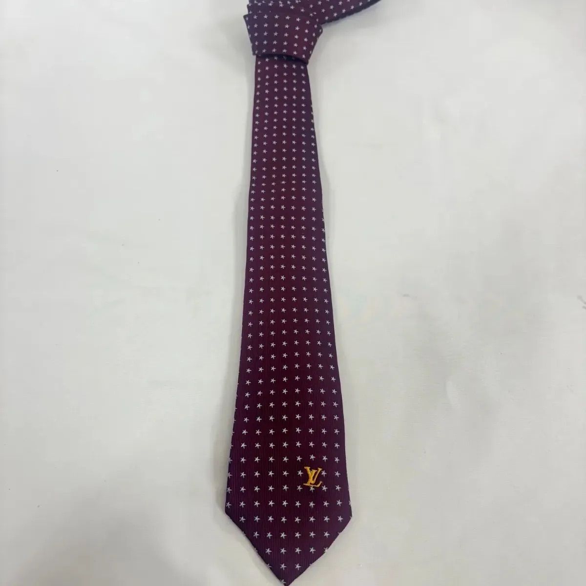 【LOUIS VUITTON 】ネクタイ　ボルドーカラー　美品 LOUIS VUITTON ネクタイ ボルドー