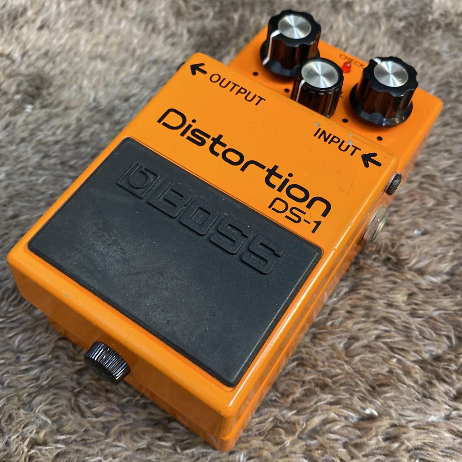 尾張小牧店】【楽器】 BOSS | ボス エフェクター DS-1 Distortion