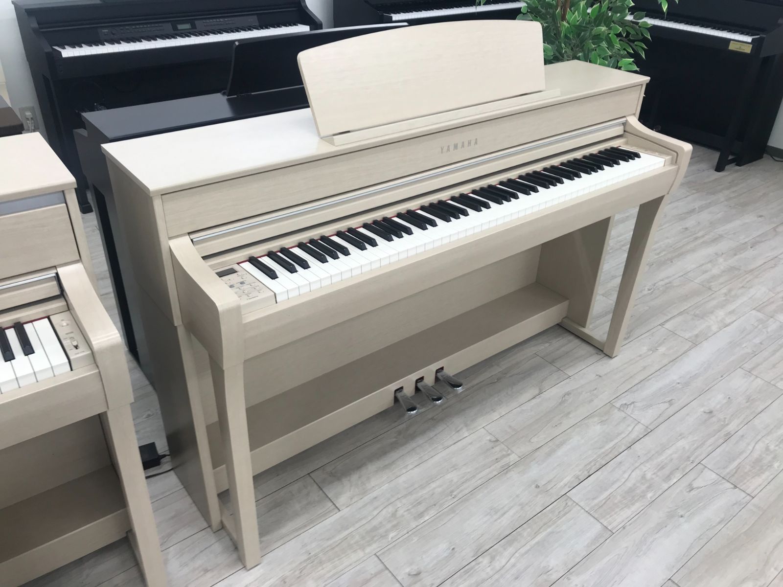 ☆71209【電子ピアノ】YAMAHA CLP745WA 21年製 - メルカリ