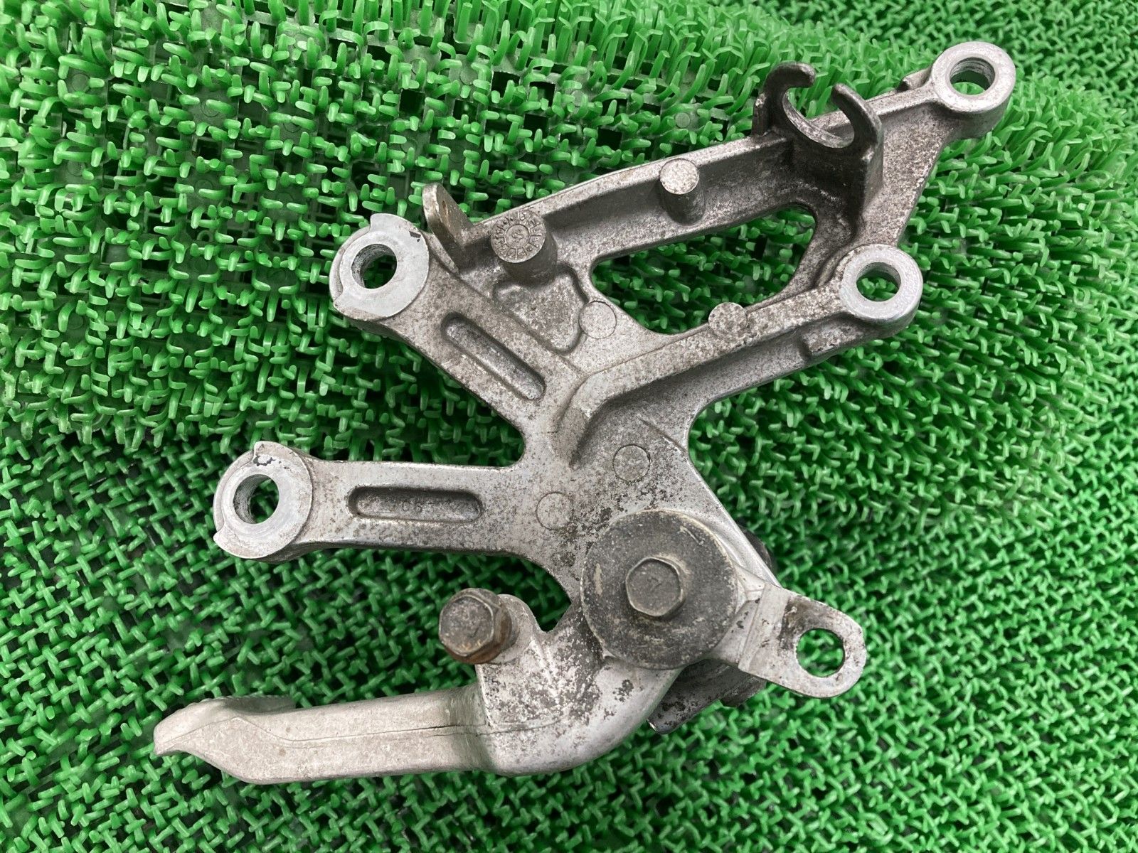 ZX-12R ステップ 右 1063 カワサキ 純正 バイク 部品 ZXT20A ブレーキ
