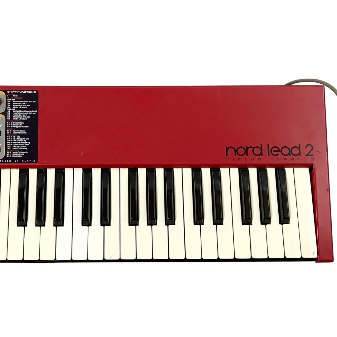 CLAVIA Nord lead2 シンセサイザー 49鍵盤 ケース付 レッド