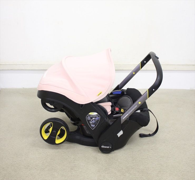 【さくらピンク】doona ドゥーナ　isofixベース付き　セット さくらピンク】doona ドゥーナ isofixベース付き セット