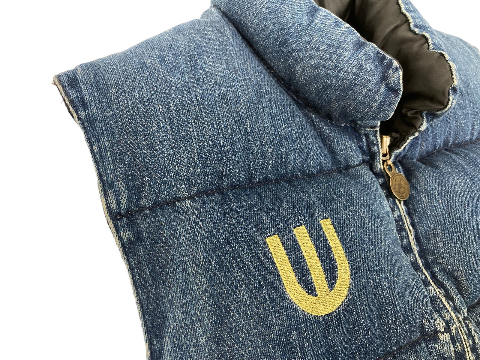 エビス　ヤマネ　ベスト YAMANE (ヤマネ) EVISU (エヴィス) デニム ダウンベスト ジップ