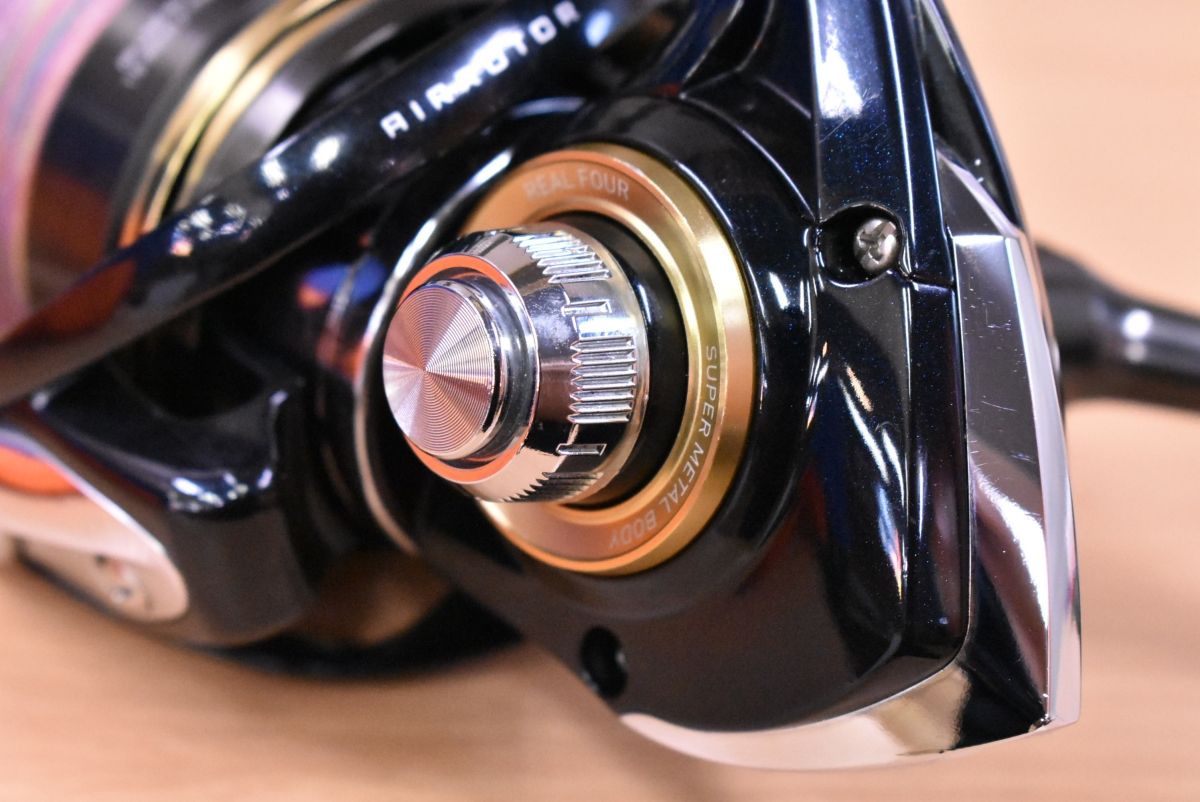 美品 ダイワ 13 ブラスト 3515PE-SH スピニングリール DAIWA（釣り） ダイワ 13 ブラスト 3515PE-SH ウルクスノブ付