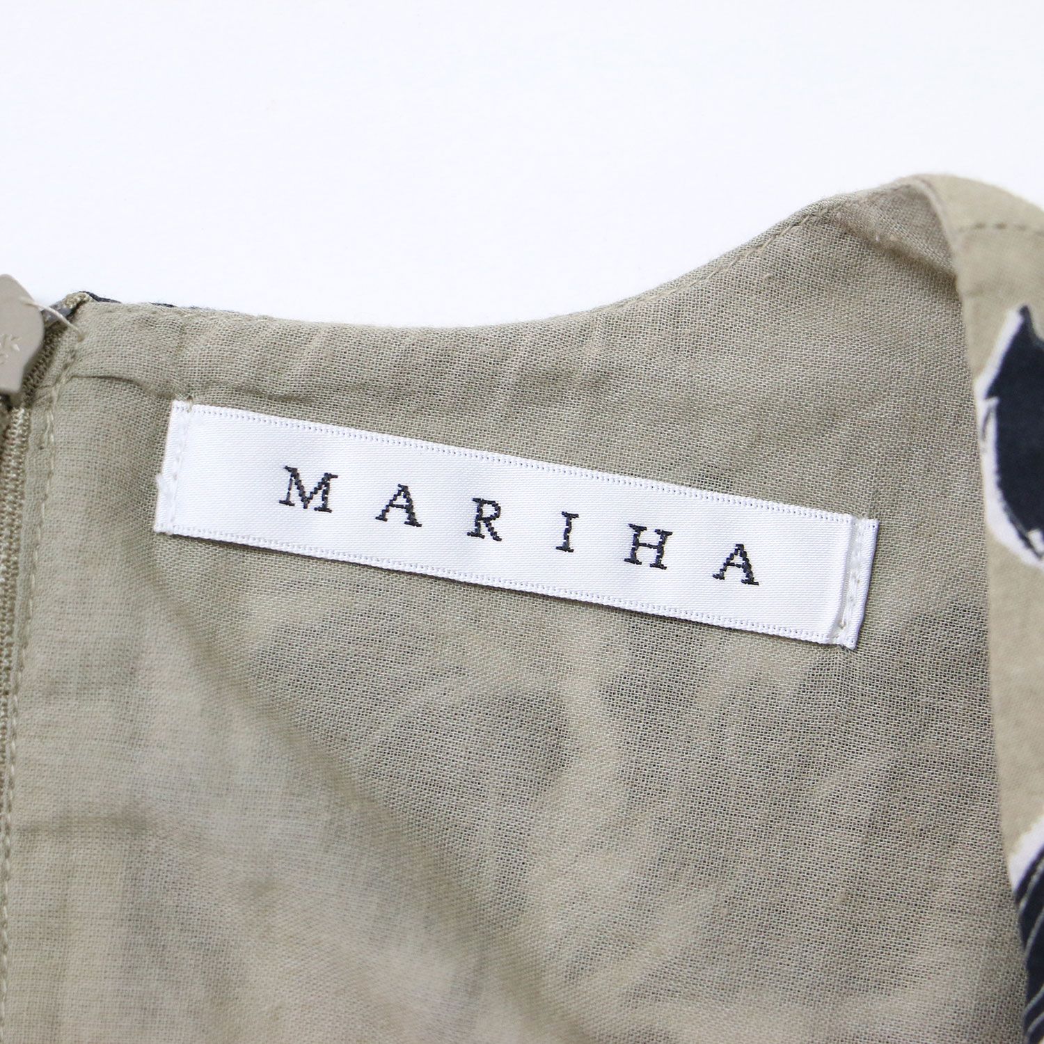 MARIHA マリハ オイスターベージュ ロングワンピース 36 MARIHA マリハ オイスターベージュ ロングワンピース 36 - メルカリ