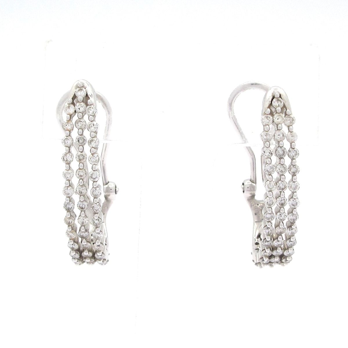 Unbranded(ノーブランド) ピアス美品 K14WG×ダイヤモンド 総重量:6.8g  