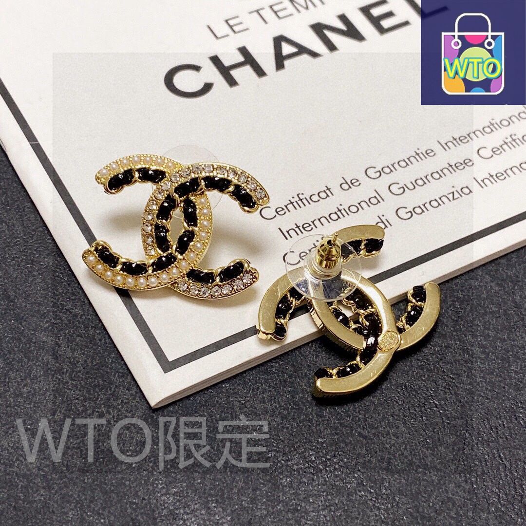 CHANEL 1999年秋コレクション　ブローチ・イヤリングセット CHANEL 1999年秋コレクションブローチ・イヤリングセット