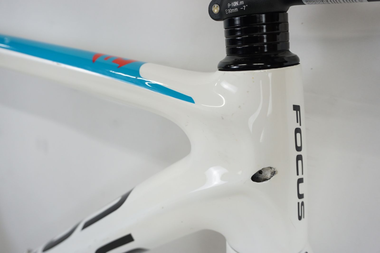 フォーカス IZALCO