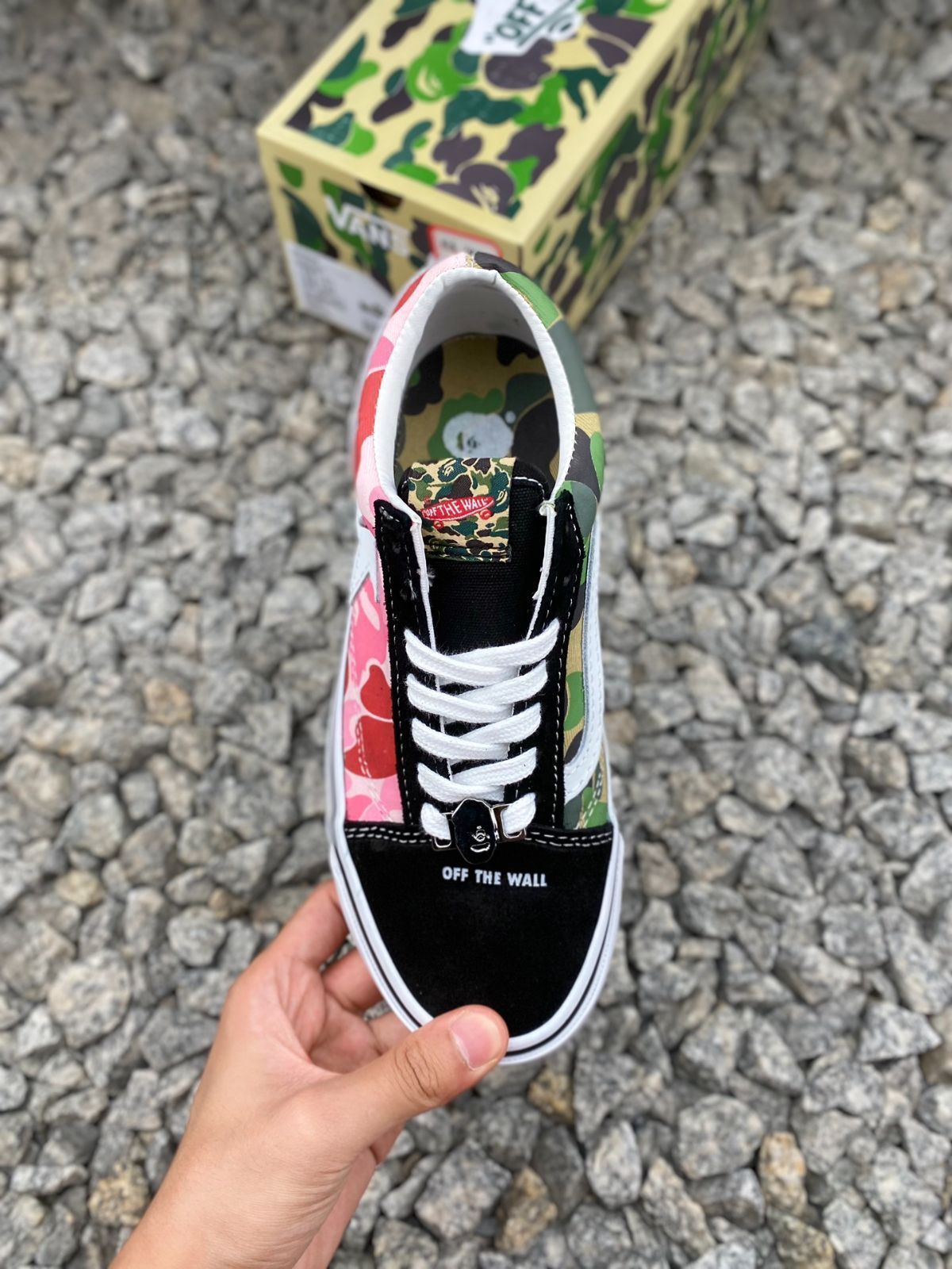 今日 BAPE X Vans Old Skool コラボレーション スニーカー 送料無料 在庫 の な価格です