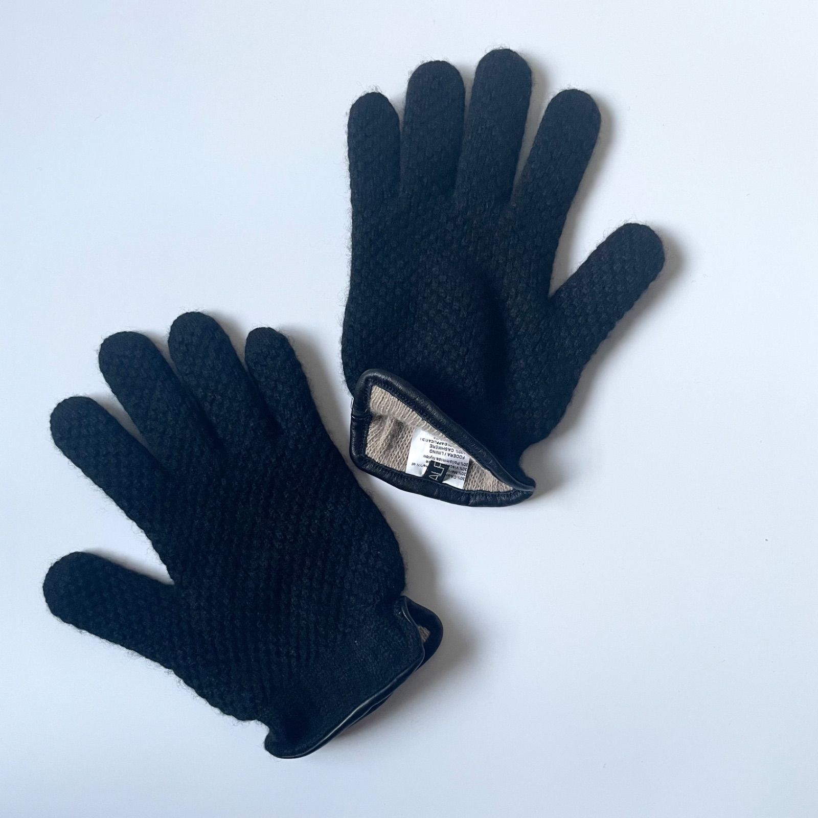 DENTS ペッカリー革 手袋 8サイズ 黒 DENTS (デンツ) グローブ・革手袋