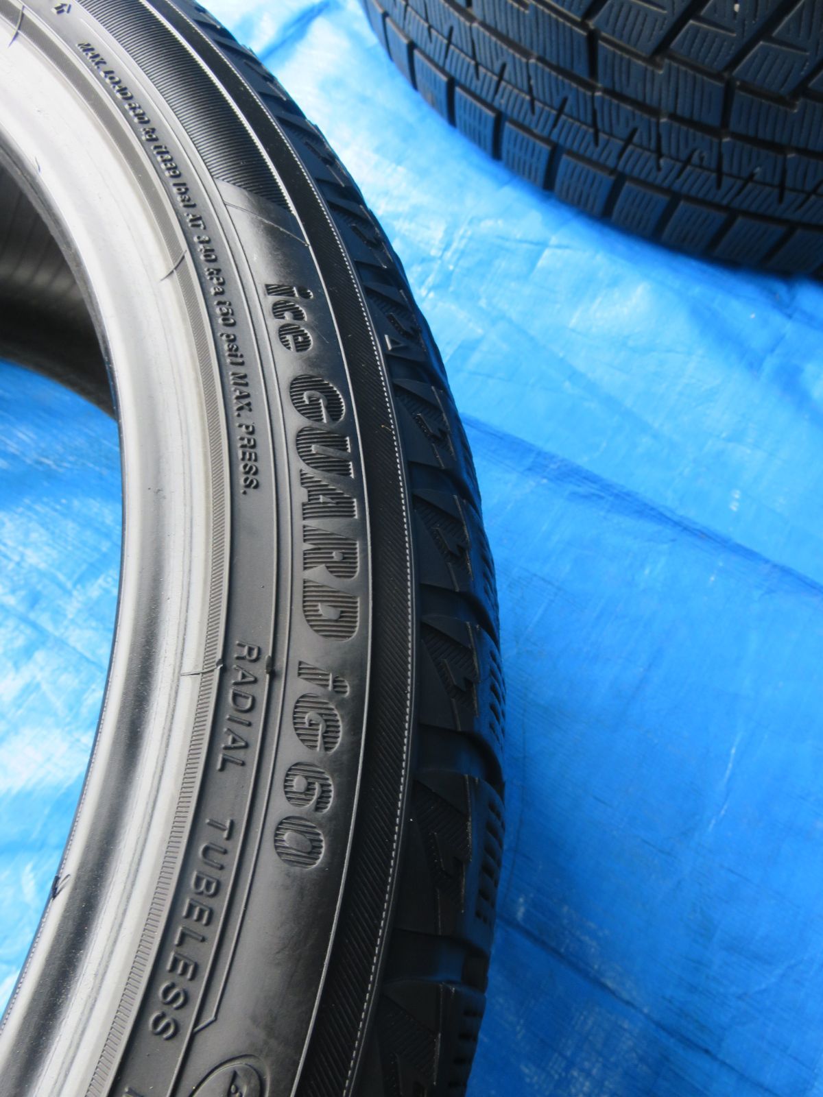 SFC2608 18インチ タイヤ スタッドレスタイヤ 225 40R18 92Q YOKOHAMA iceGUARD iG60 2019年製 4本セット 冬タイヤ FFCRYSTALESIA_COM