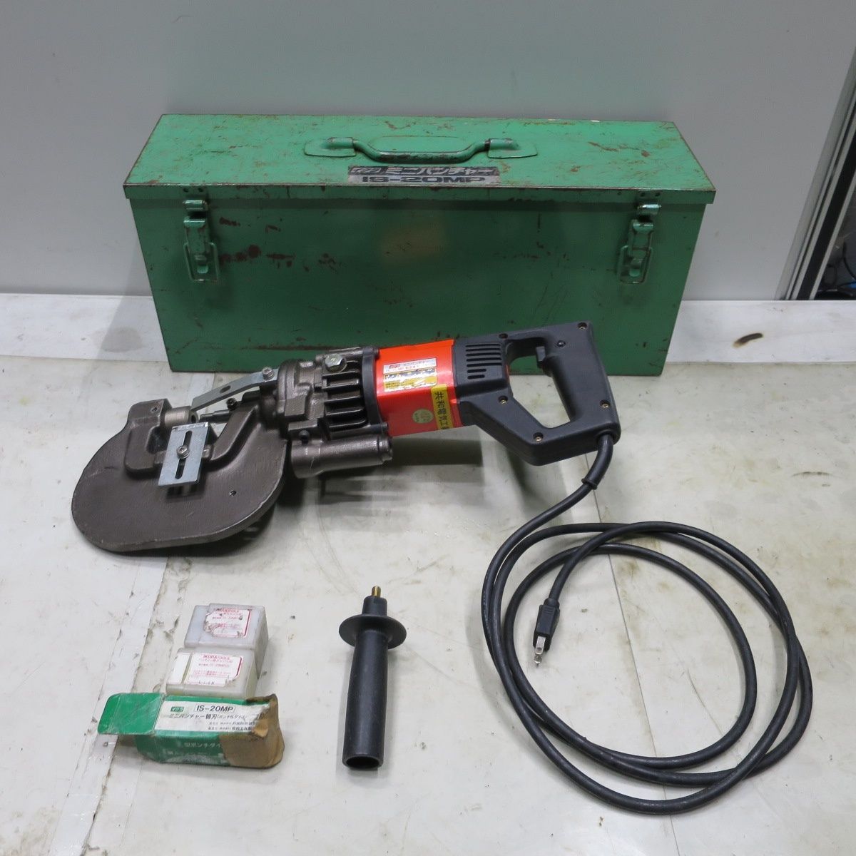 送料無料 付属品付き◆育良精機 イクラ ミニ パンチャー IS-20MP 曽根工具 電動 油圧式 工具 穴あけ◆