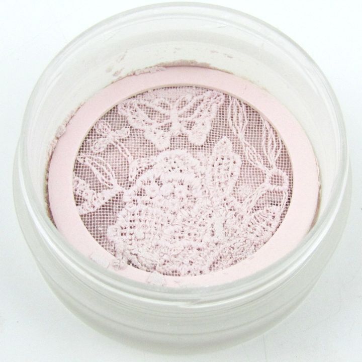 レメルヴェイユーズ ラデュレ イルミネイティング フェイスパウダー