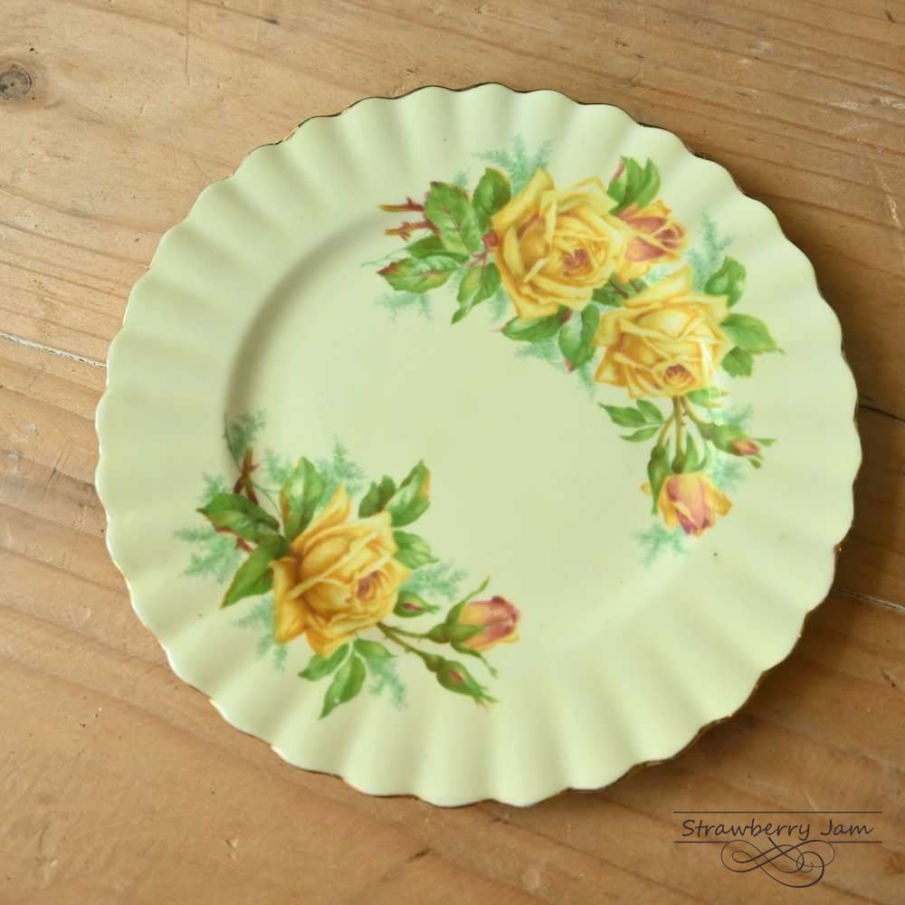 英国アンティーク ROYAL