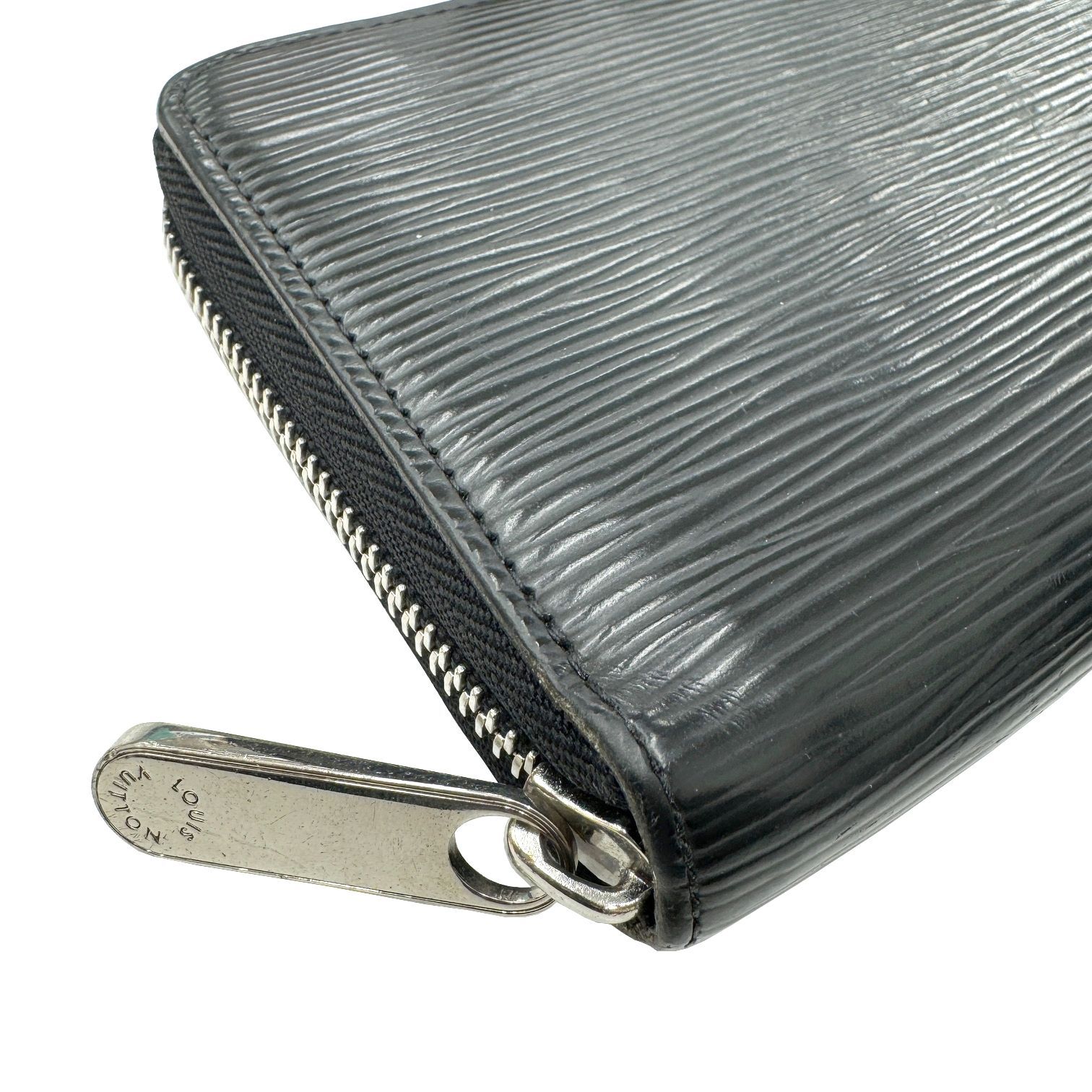 LOUIS VUITTON ルイ ヴィトン ジッピー・ウォレット エピ M61857