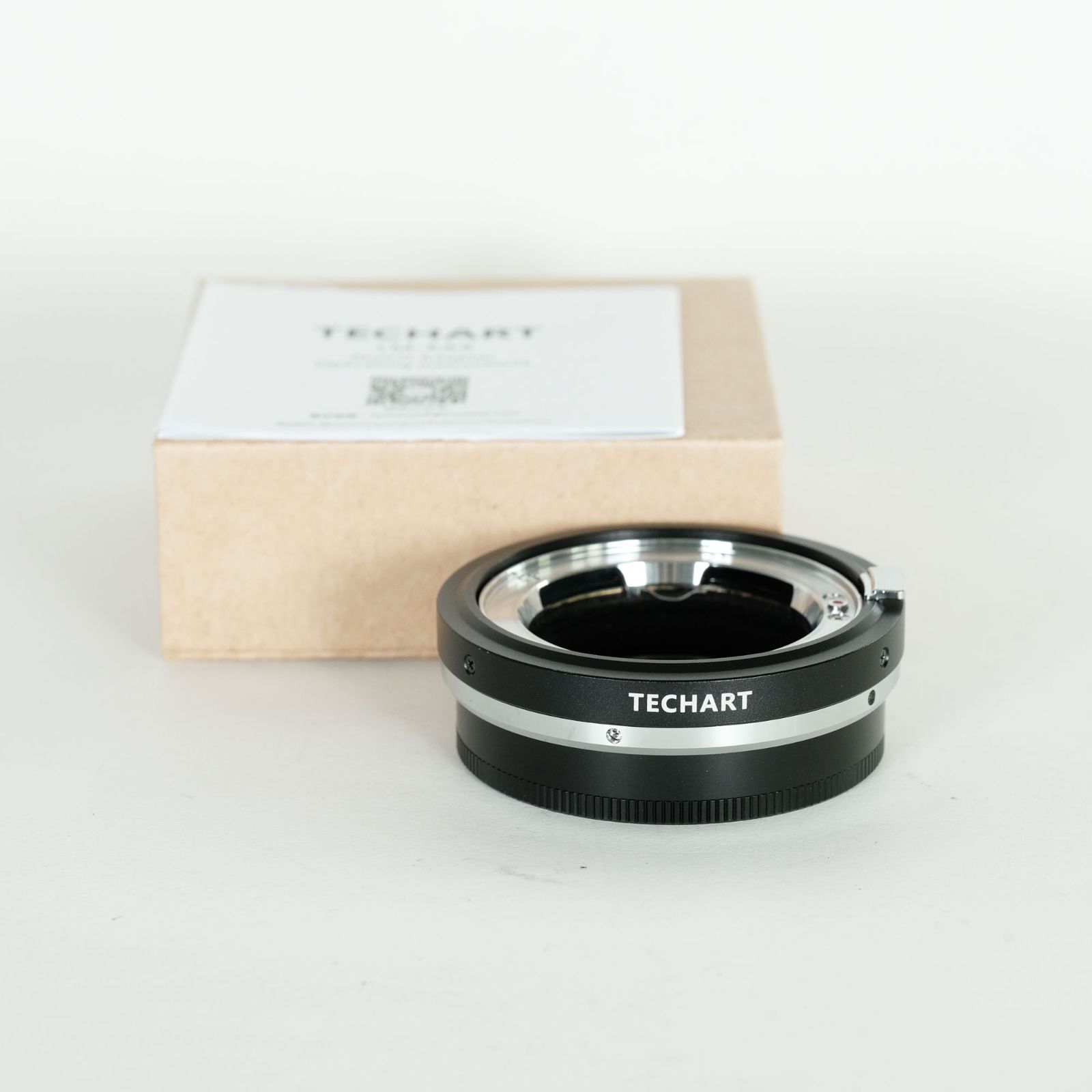 TECHART 電子マウントアダプター ライカＭレンズ|ソニーＥボディ用 AF駆動モーター搭載 LM-EA9