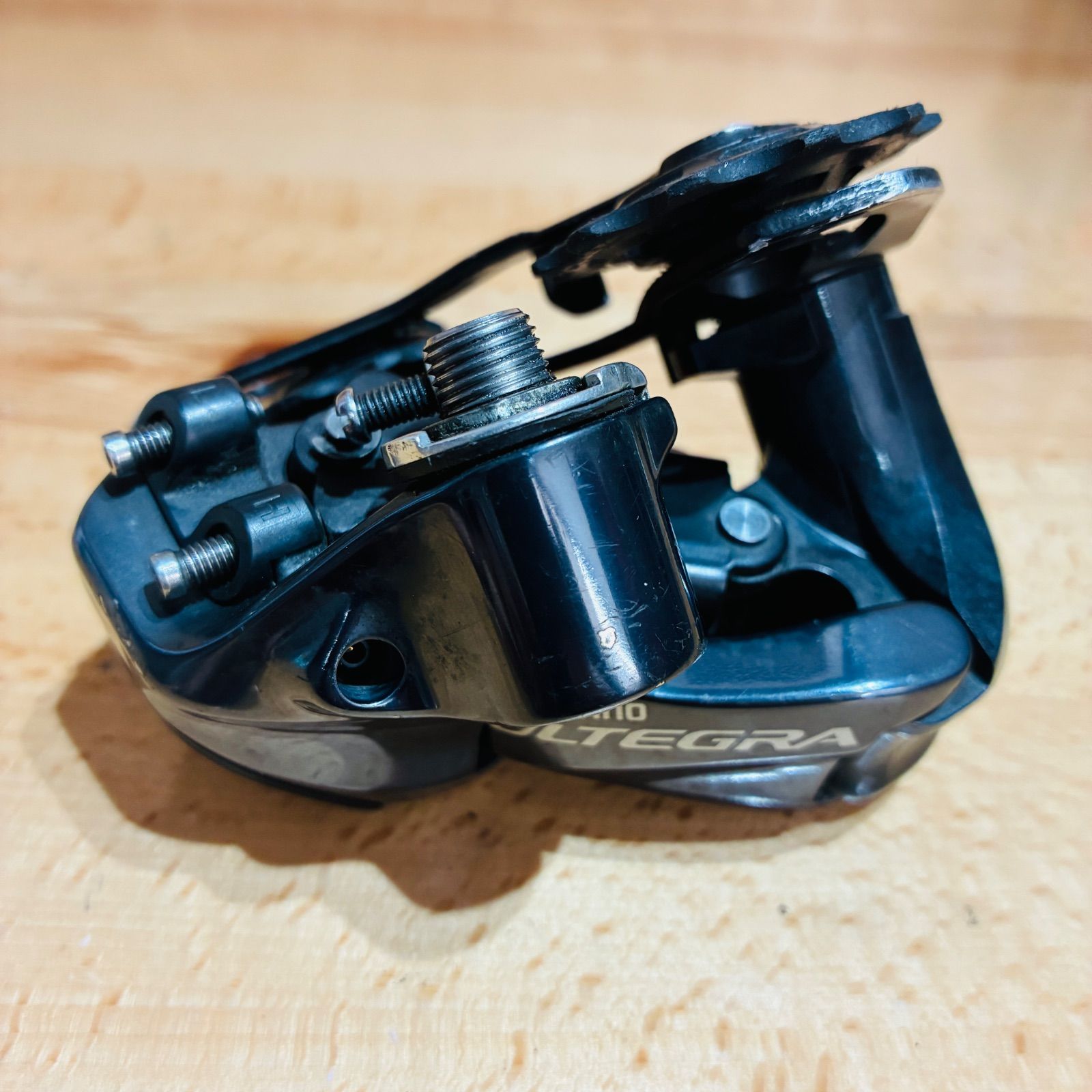 中古品】 アルテグラ RD-6870 ss Di2 11s リアディレイラー