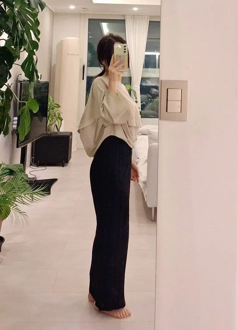 PLEATS PLEASE
