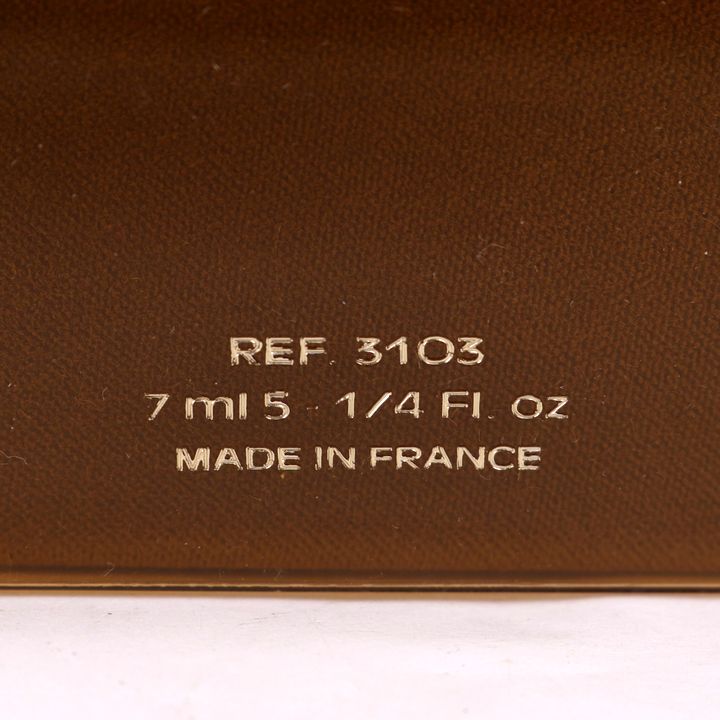 ■未使用　ジャンパトゥ　1000　パルファム　シリアルナンバータグ付 ジャンパトゥ 人気 香水 1000 ミル パルファム シリアルNo.付 未開栓