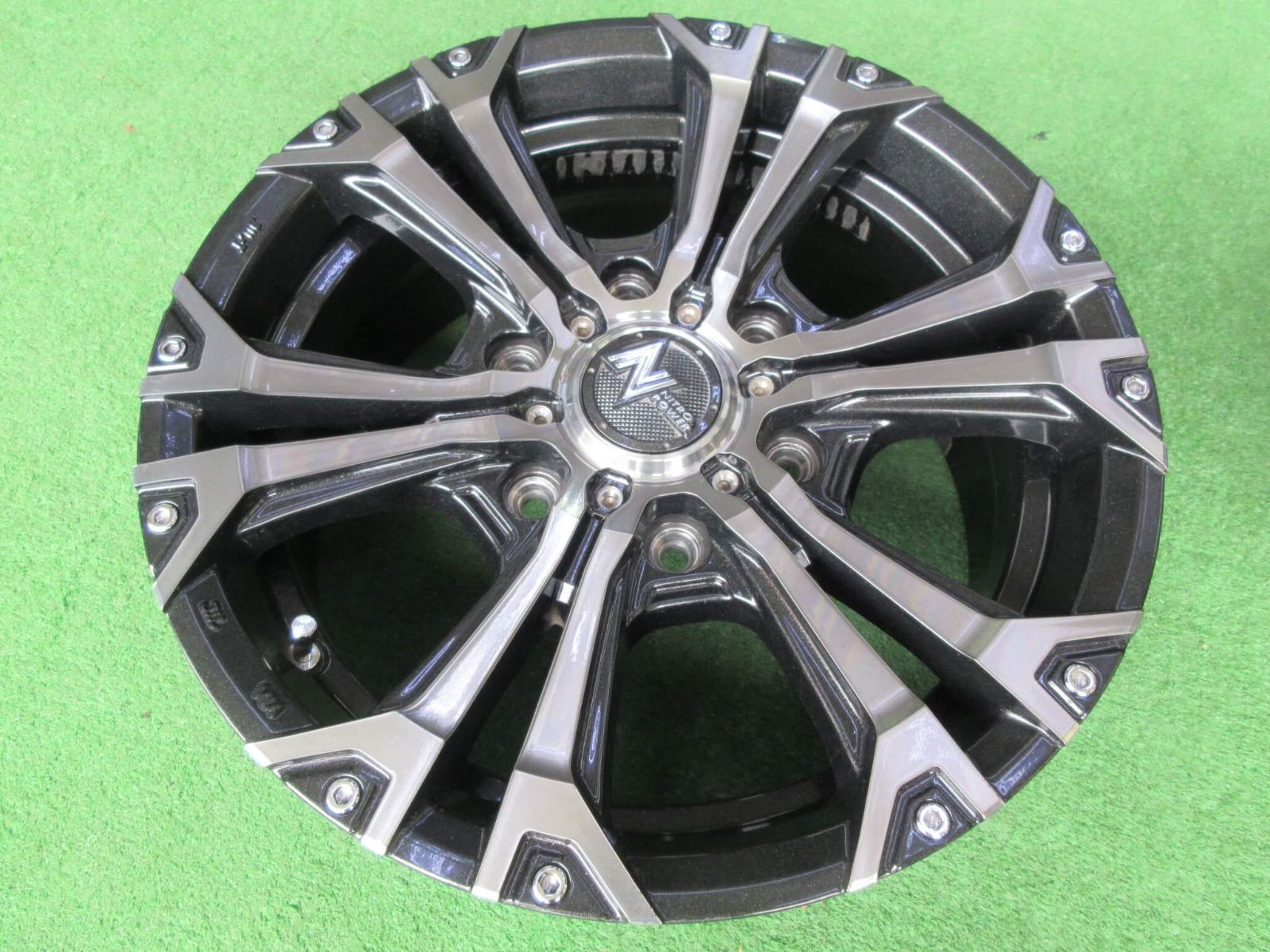 ＭＩＤナイトロパワー ジャベリン 6.5J-16 6H139.7 38 ハイエース用 ホイール FFCRYSTALESIA_COM
