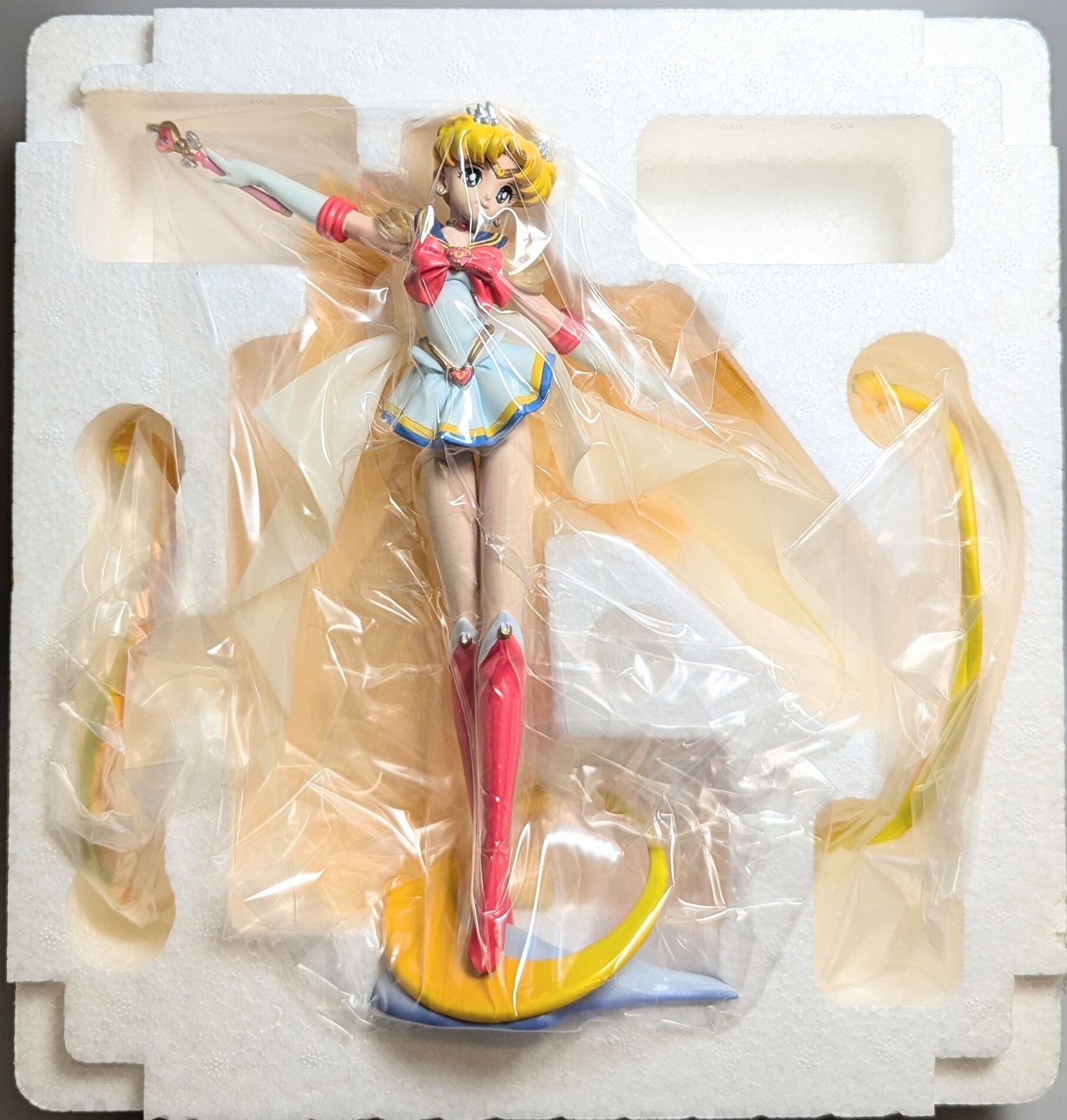 美少女戦士セーラームーン スーパーセーラームーン1／4 海洋堂