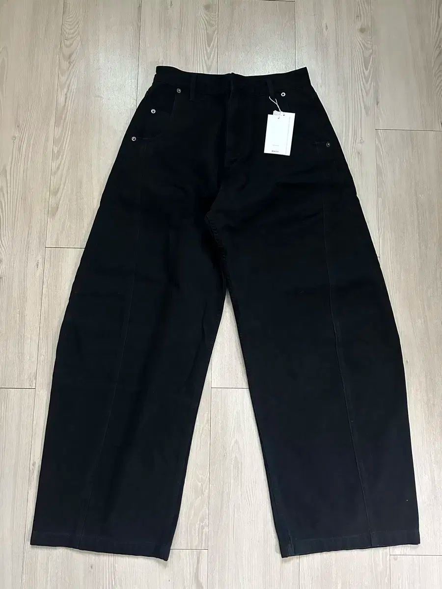 ルー ツイスト カーブドパンツ 2