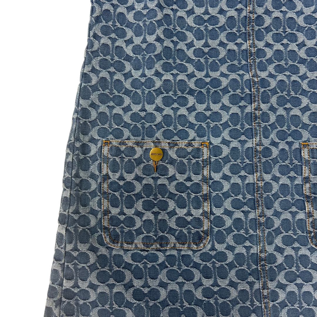 【 COACH 】 シグネチャー デニム ミニ ドレス 現行品、定価5.8万円、極美品）COACH（コーチ） シグネチャー
