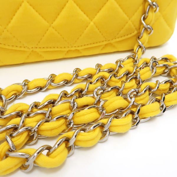 CHANEL マトラッセ20 チェーンショルダー 19番台 コットン 黄色