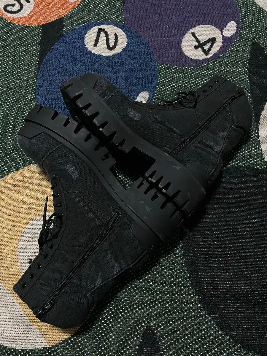 BALENCIAGA Strike Bootie L20 ブラック 42 BALENCIAGA(バレンシアガ