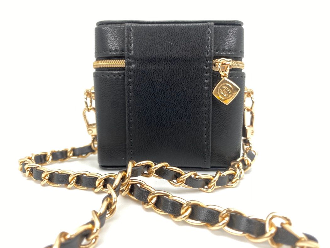 CHANEL シャネル ノベルティ リップケース チェーンショルダー CHANEL シャネル ノベルティ リップケース チェーンショルダー