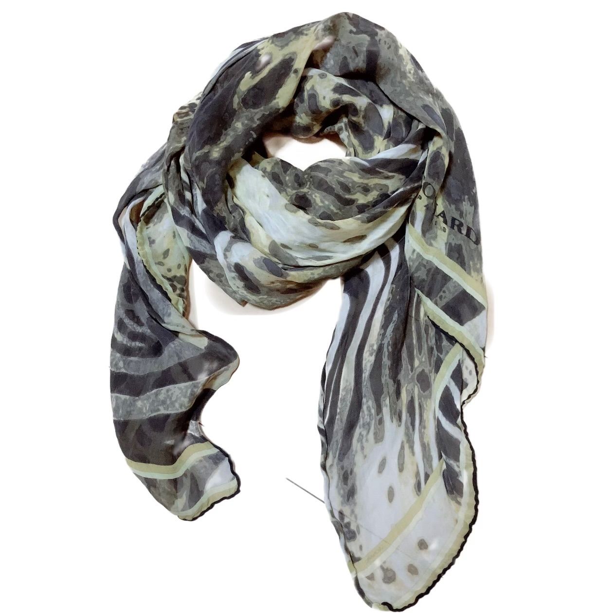 未使用　Ferragamo フェラガモ　シルク　スカーフ　大判　総柄　オウム 美品】Ferragamo フェラガモ 大判スカーフ オウム 鳥 花柄