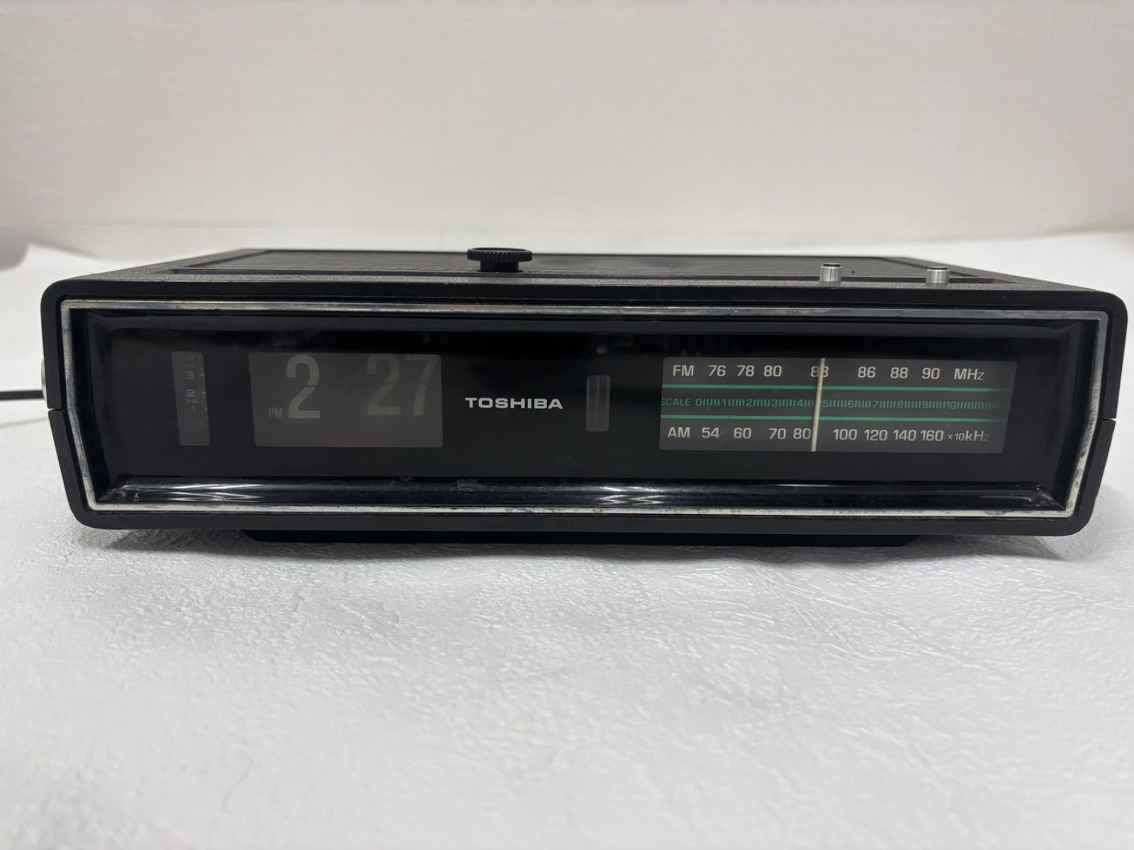 TOSHIBA 東芝 デジタルクロックラジオ パタパタ RC-685F