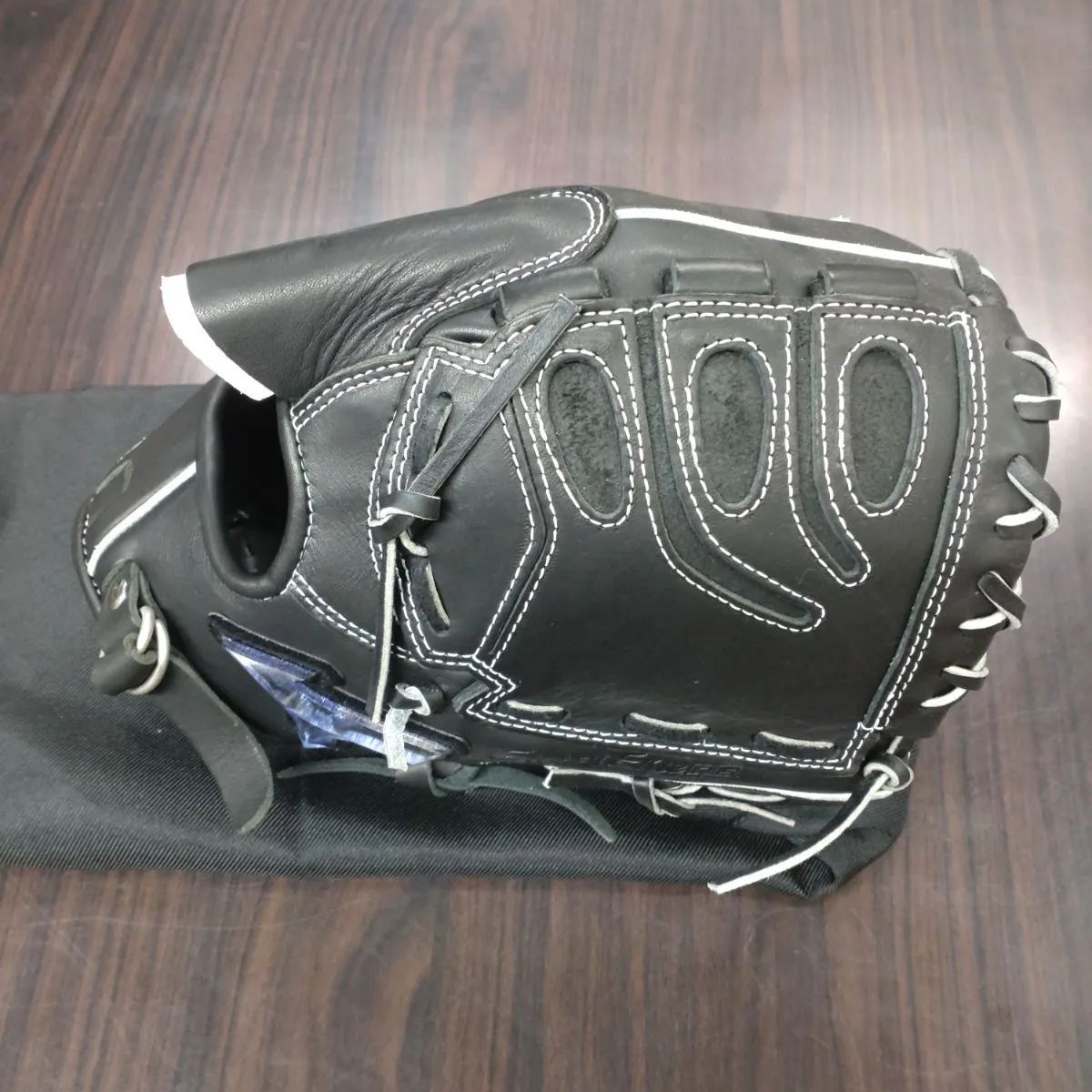 新品未使用　ミズノ 少年軟式用グラブ　田中将大モデル Amazon | [ミズノ] 野球 少年軟式グローブ 投手用 ボーイズ 少年