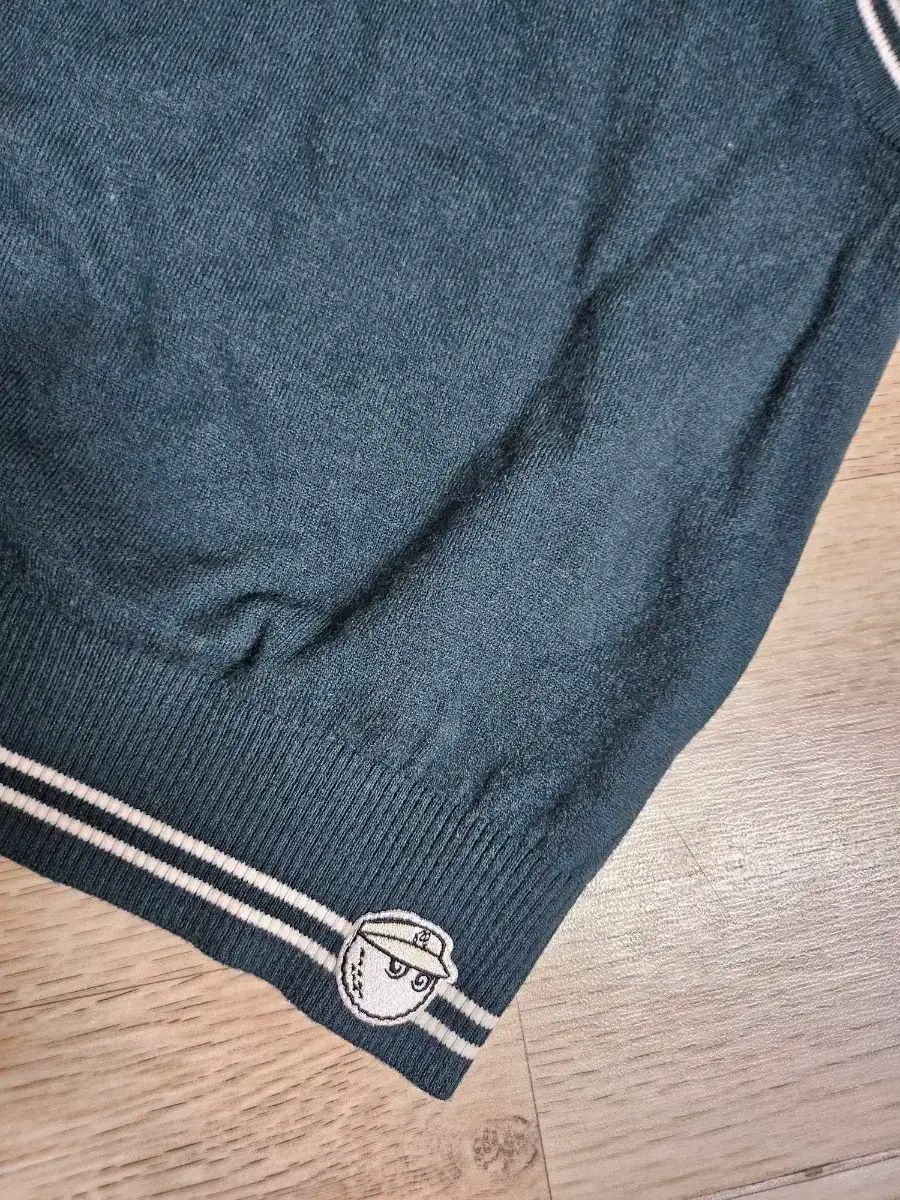 人気アイテムが再入荷！ MALBON GOLF マルボンゴルフ ニットベスト 90 サブパラグラフ