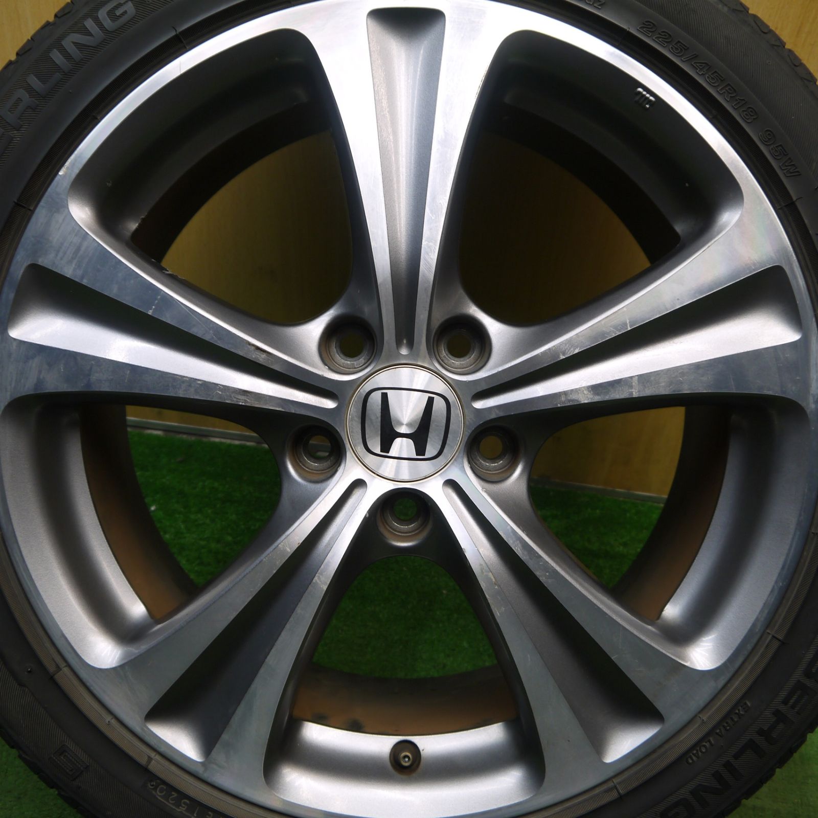 1本価格☆ホンダ RB3 オデッセイ アブソルート 純正 225/45R18 